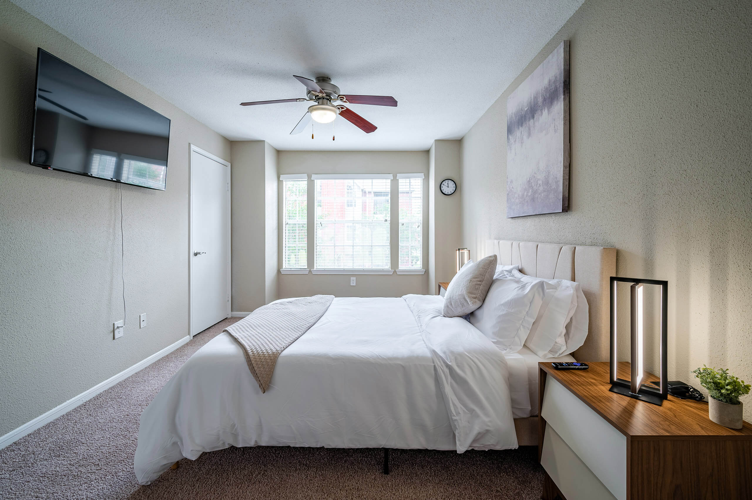 TOM_0522-HDR